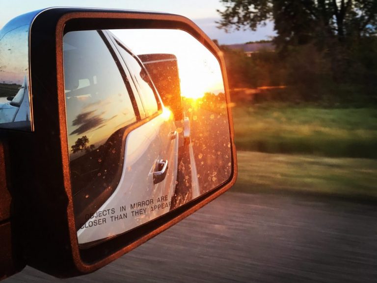 Best Mirrors for Towing a Caravan caraman.co.uk